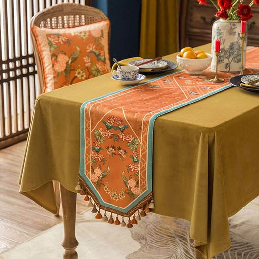 Jiangnan Orange Hydrangea Table Runner – Chinoiserie Lattice Decor