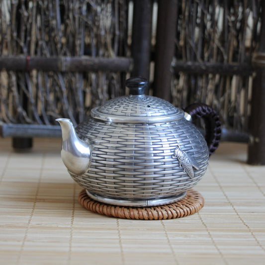 Pure Silver 999 "Contentment" Teapot * 195ml