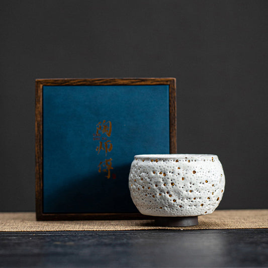 Goldpunktierte Shinoyaki Gongfu-Teetasse
