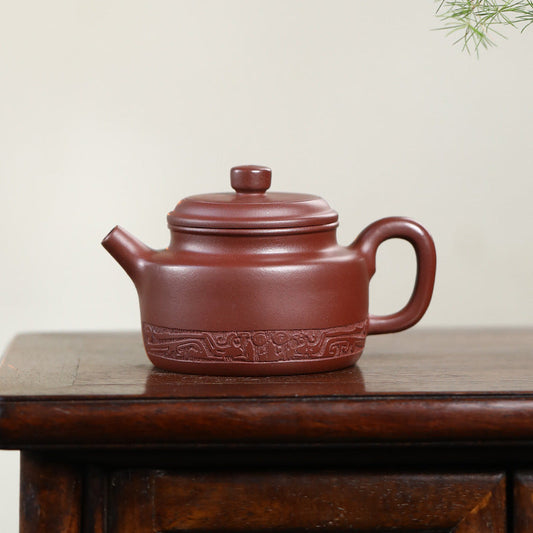 Totem De Zhong · Dragon’s Blood Sand Yixing Teapot (Handmade, 190ml)