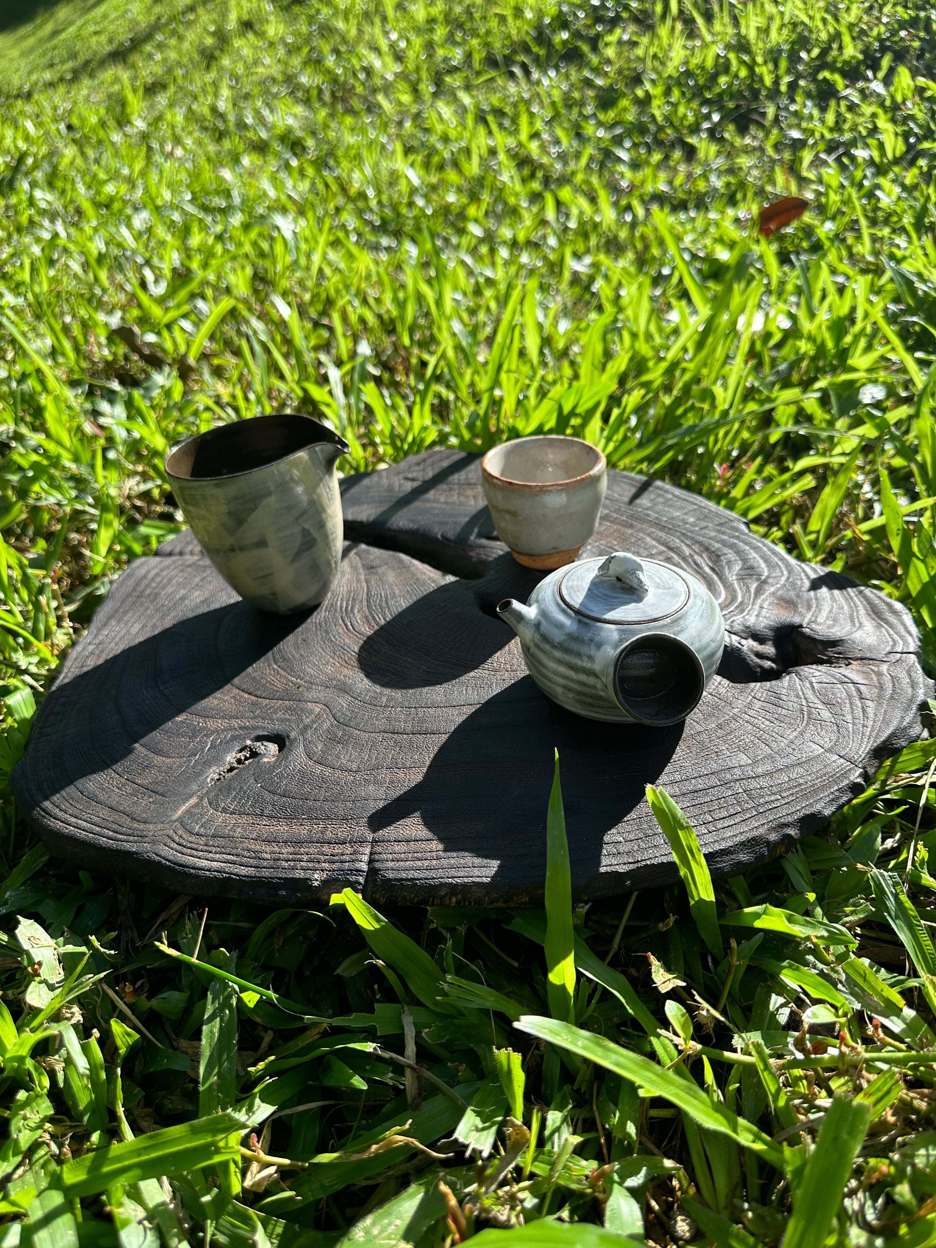 テーブル・机 Teekanne Japanese-Style Solid Camphor Wood Tea Table Handcrafted Original