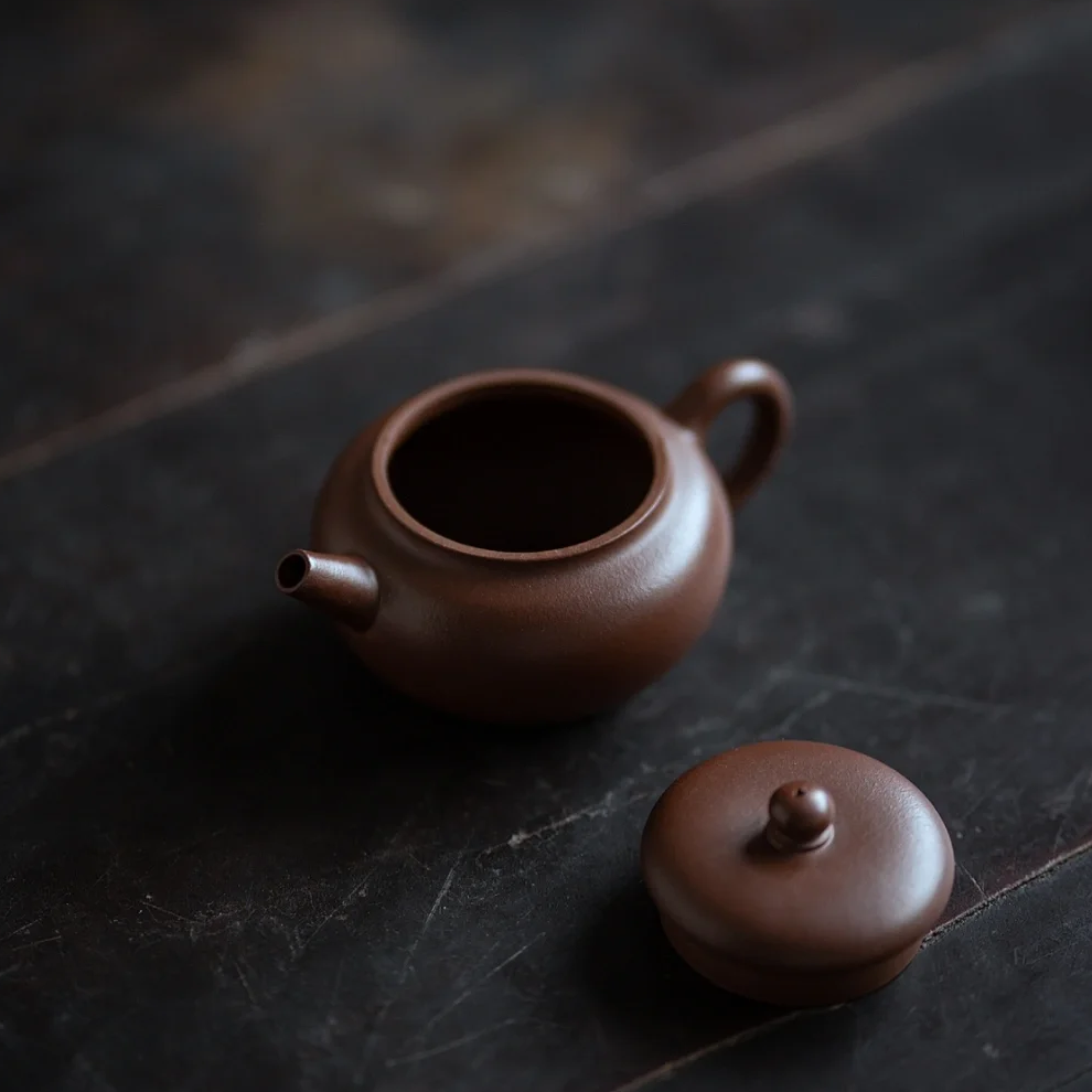 Aged Zini Yuan Gu 100ml Yixing Teapot