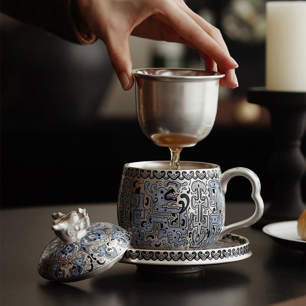 中国饕餮純銀茶杯 – Jiangnan Sourcing