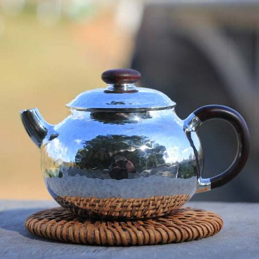 Pure Silver 999 "Hammer Pattern" Teapot * 115ml