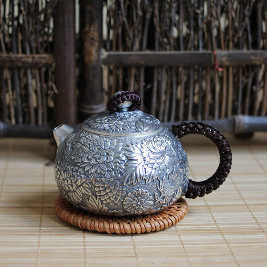 Pure Silver 999 "Chrysanthemum Flower" Teapot * 150ml
