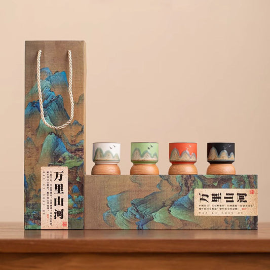 Fernberge Gongfu-Teetassenset mit Holzuntersetzer