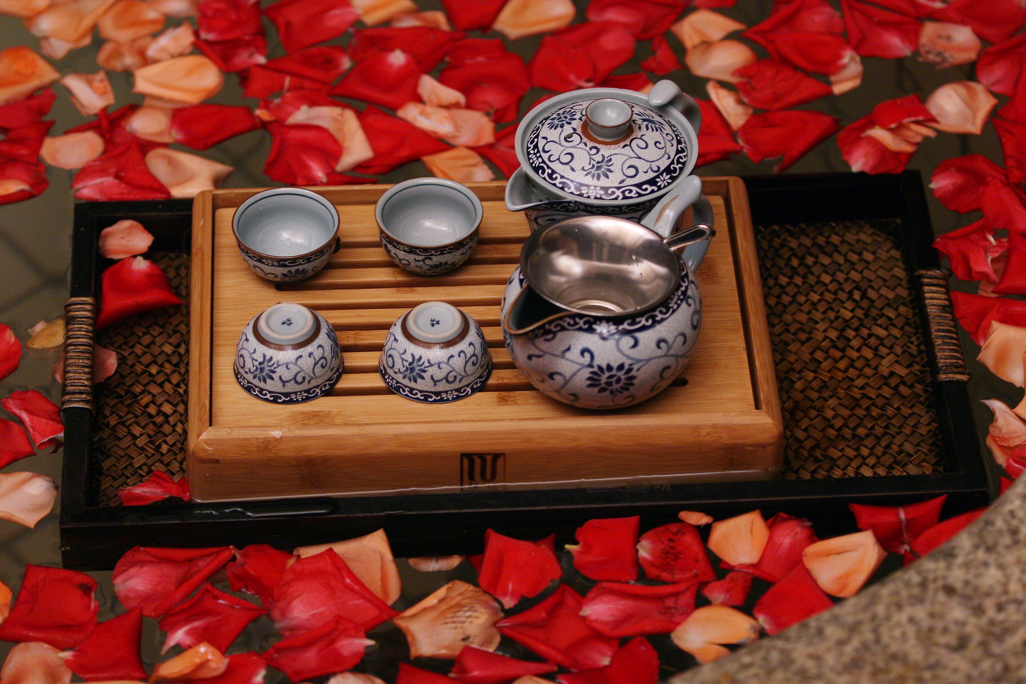 Chinese Teapots – Authentic Yixing, Porcelain & Traditional Tea Pots ...