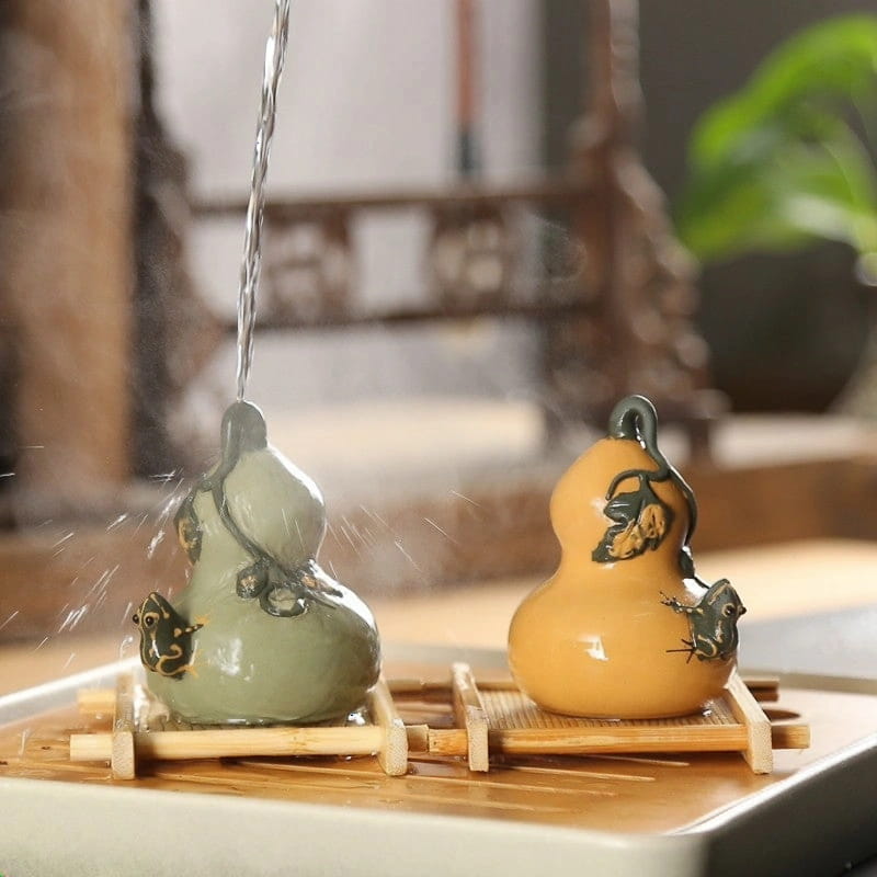 独特宜兴紫砂茶宠– Jiangnan Sourcing